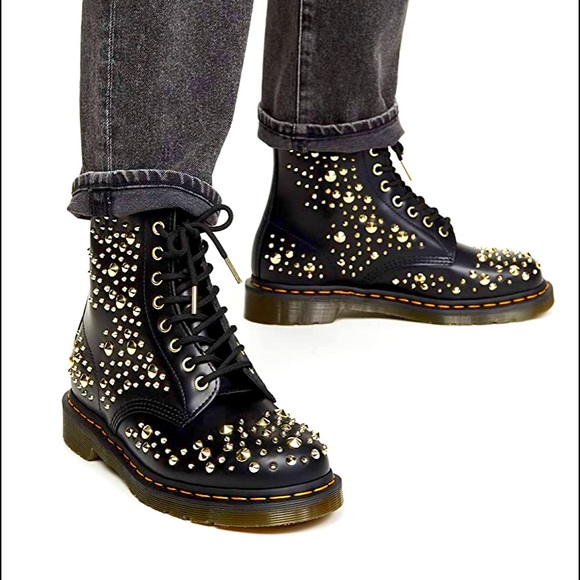 1460 midas smooth leather gold studded boots